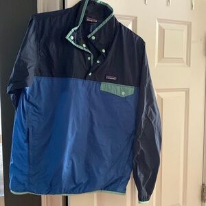 Patagonia Light/Rain Pullover